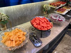 自助取餐区-粤海璇宫·木棉花高空旋转餐厅·聚会派对