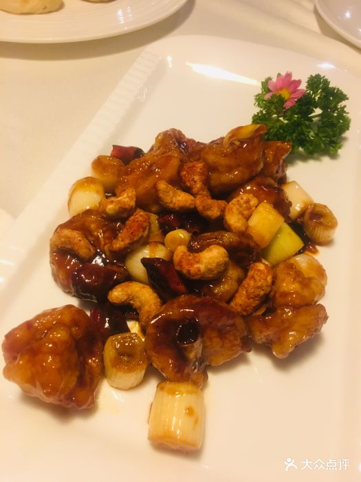 俏江南(济南银座店)宫保水晶虾球图片