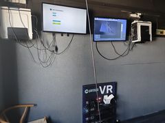 -VR 间客漫·PS电玩·虚拟现实包间游戏电竞(街道口店)