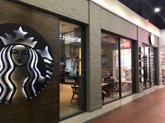 门面-星巴克(广州番禺钻汇广场分店)