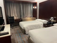 -上海龙之梦万丽酒店