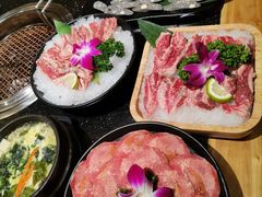 -韩烧牛中牛·甄选黑牛烤肉(黑金店)