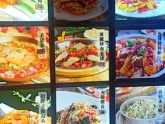-大城·烧烤海鲜大排档(台东店)
