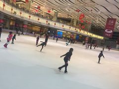 -冰纷万象滑冰场(沈阳万象城店)