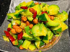 拍黄瓜-最先生·烧烤·火锅·音乐聚会餐厅(大悦城店)