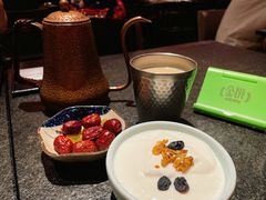 原始酸奶-丝路金桃·新疆菜(徐汇店)