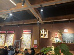 -巴卤社老火锅(财富店)