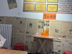 -柳州肥姨妈大骨螺蛳粉(沙河店)