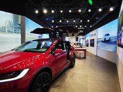 -TESLA 特斯拉(上海太古汇体验店)