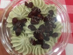 -红宝石·鲜奶小方·海派西点房(南丹店)