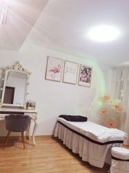 -美肤盾祛痘·问题肌头疗管理中心