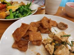 素锅包肉-鹈鹕素食餐厅自助餐部(正阳街店)