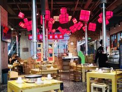 大堂-么肆烤肉·中式自助·烤肉大排档(街道口季佳PAI店)