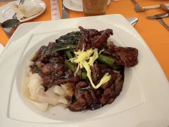 瑞士汁炒牛河-太平馆餐厅(油麻地店)