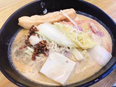 -杨光辉麻辣烫(华侨城商业中心店)