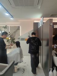 -LJOY丽锦造型·烫发染发