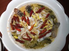 -鱼亨小鲜酸菜鱼(大信店)