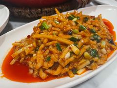 -渝信川菜 · 川味家常菜(财富购物中心店)