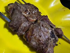-烤肉小伙烤肉店