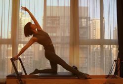 -元泉瑜伽培训学院