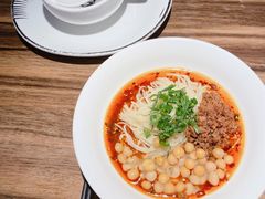 宽汤豌杂面-太二酸菜鱼(广州IFC国金天地店)