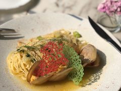 火爆牛油香蒜鹦鹉蛤天使面-The Rug Cafe(王府中环店)