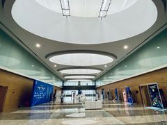 -上海跨国采购会展中心