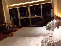 托尼洛•兰博基尼酒店-闻泰花园酒店
