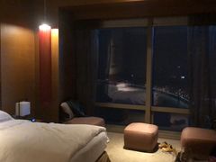 -上海外滩茂悦大酒店