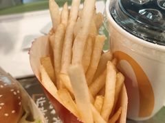 -麦当劳(金狮广场店)