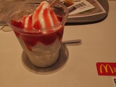 -麦当劳(世界城广场店)
