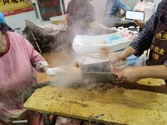-老西关黄老太牛肉烧饼