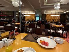 -上海西藏大厦万怡酒店Momo Cafe(徐汇店)