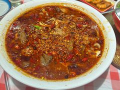 -洪霞餐馆·川菜·鲜货现炒(两江春城店)