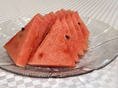 -王朝大酒店徐汇店-地面停车场