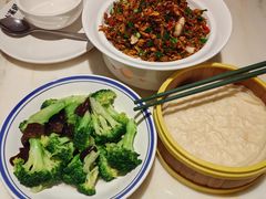 -小菜园新徽菜(连云港海州吾悦店)