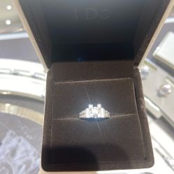 -I Do(镇江苏宁广场店)