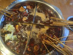 -成都玉林串串香火锅(三八店)