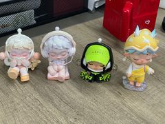 -泡泡玛特POPMART(万达店)