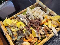 -菌自由丨野生菌火锅特色庭院餐厅(丽江古城店)