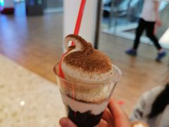 -DQ·蛋糕·冰淇淋(龙湖狮山天街店)