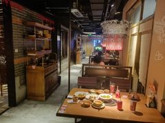 -吃饭皇帝大(长宁龙之梦店)