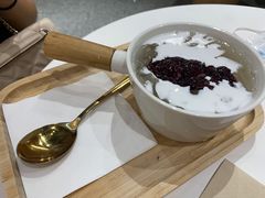 椰奶紫米银耳羹-炖物24章·顺时轻养茶(杭州大厦店)