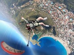 -费特希耶滑翔伞