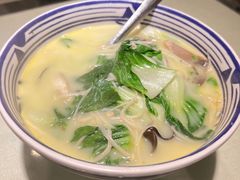 -眷江南之小蓝鲸(王府大街店)