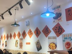 -柳州肥姨妈大骨螺蛳粉(沙河店)