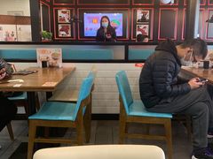 大堂-李先生牛肉面大王(上海站南广场店)