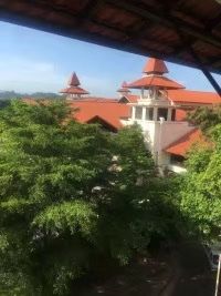 -麦哲伦丝绸度假村
