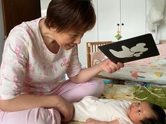-爱的果实月嫂育婴师(世纪东方店)