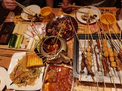 -喝丢一只鞋海鲜烧烤·海肠捞饭(东关街店)